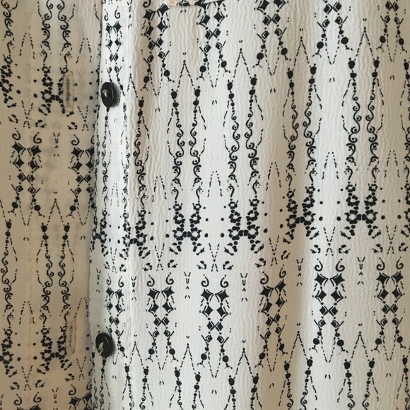 MANGO Long Shirt in White Size US4 - Picture 7 of 8